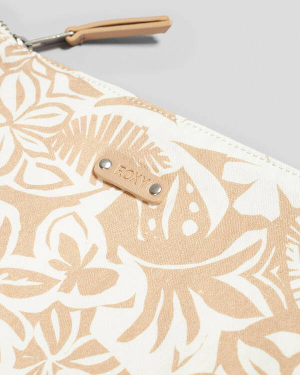 Roxy Ginger Root Makeup Case for Womens