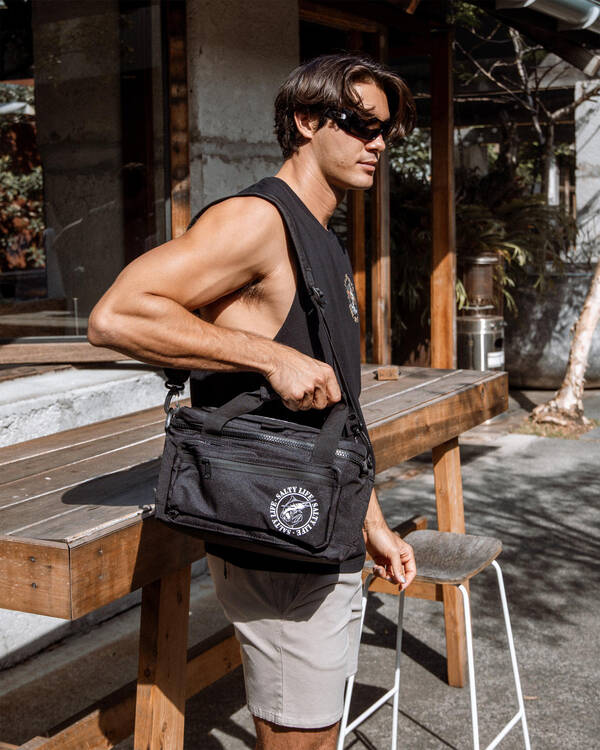 Salty Life Catch Cooler Bag for Mens