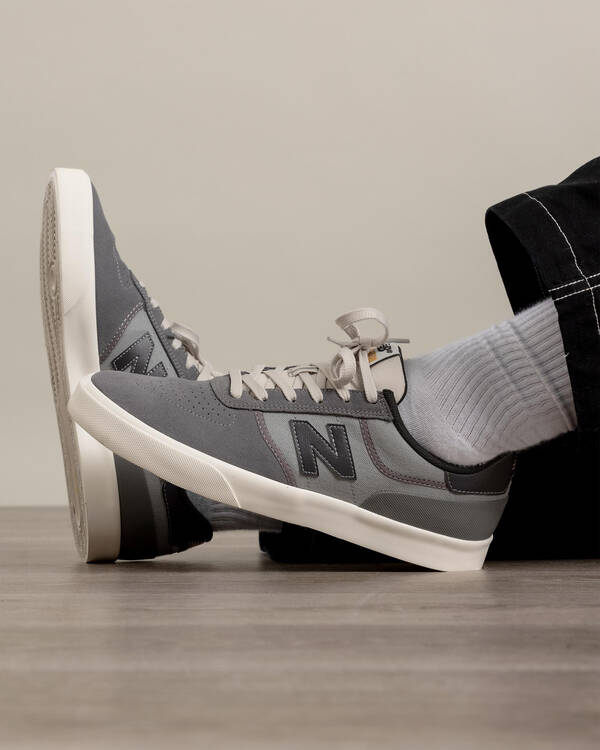 New Balance 272 Shoes for Mens