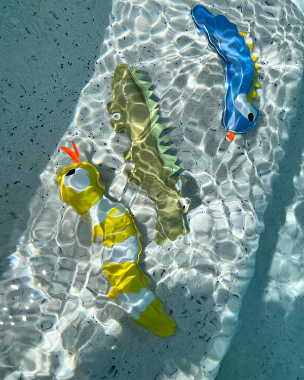 Sunnylife Into the Wild Dive Buddies for Womens