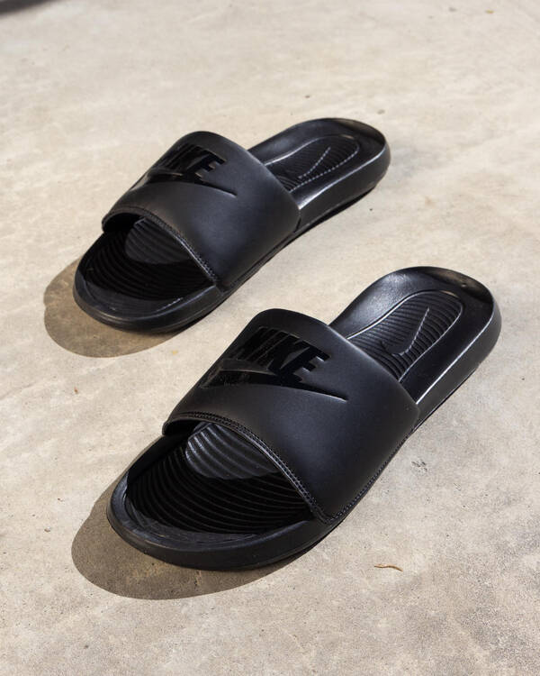 Nike Victori One Slides for Mens