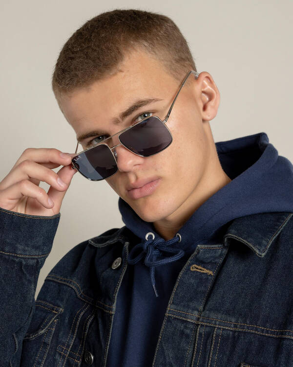 Ray-Ban ARI Polarized Sunglasses for Mens