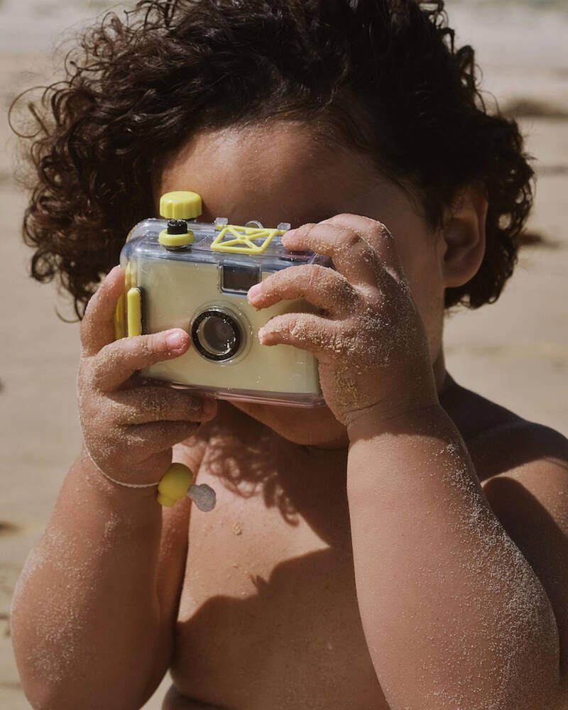 Sunnylife Zest Neon Underwater Camera for Unisex