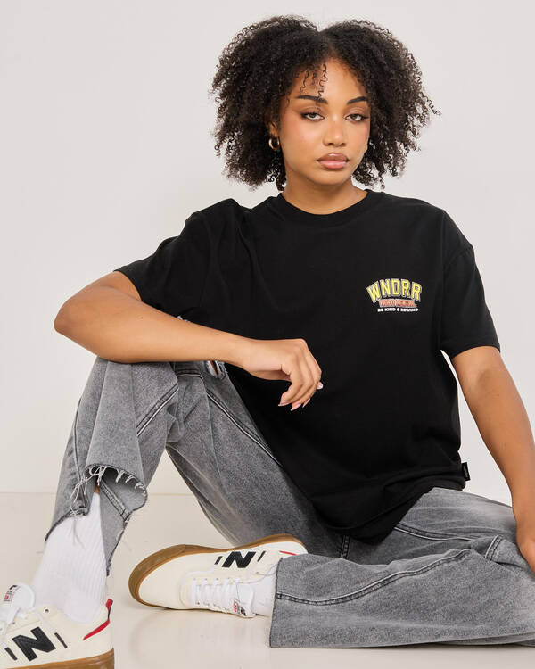 Wndrr VIDEO RENTAL BOX FIT T-SHIRT for Womens