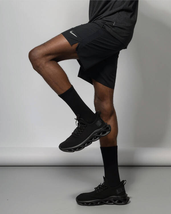 Nike DRI-FIT Challenger Shorts for Mens