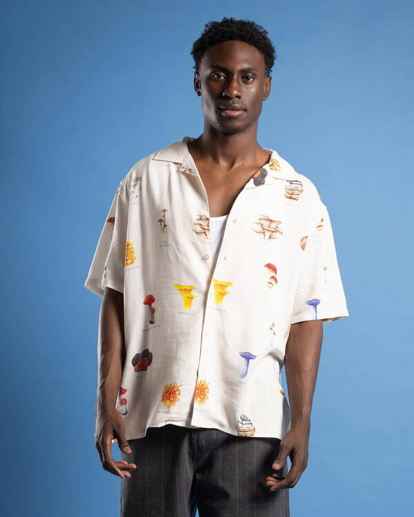 Nomadic Paradise Collector Linen Cropped Resort Shirt for Mens