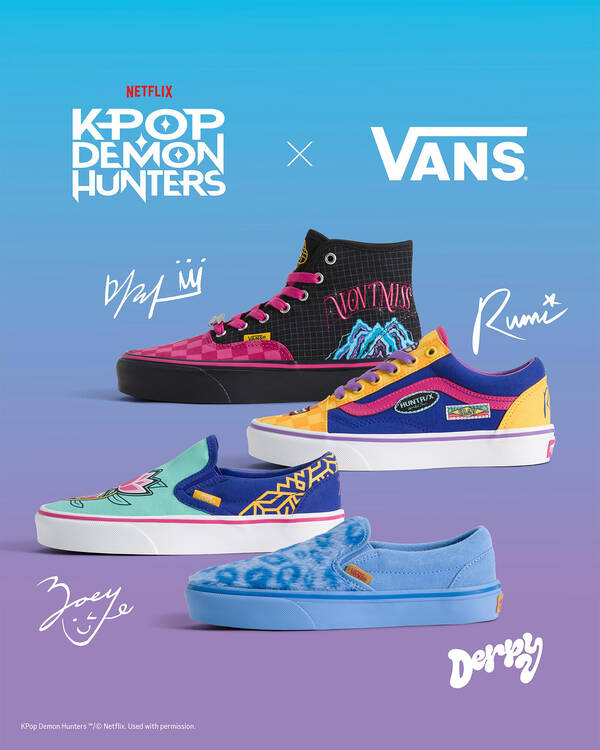 Vans Big Kids' Kpop Demon Hunters Old Skool Shoes for Unisex