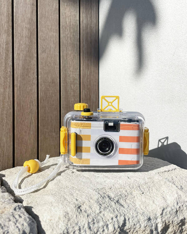 Get It Now Rio Sun Underwater Camera for Unisex