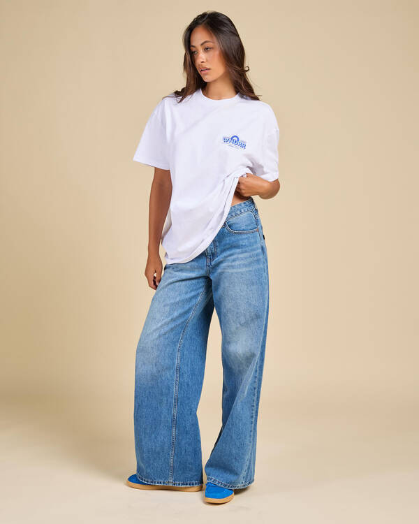Wndrr Vinyl Bar Box Fit T-Shirt for Womens