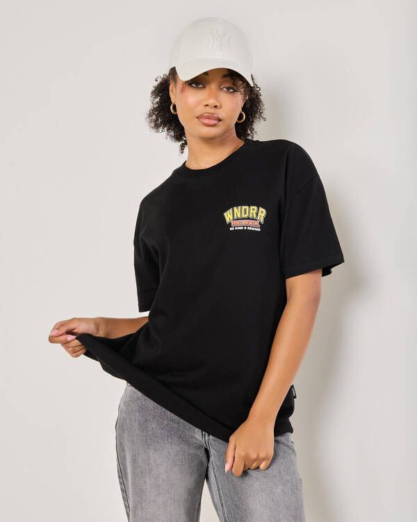 Wndrr VIDEO RENTAL BOX FIT T-SHIRT for Womens