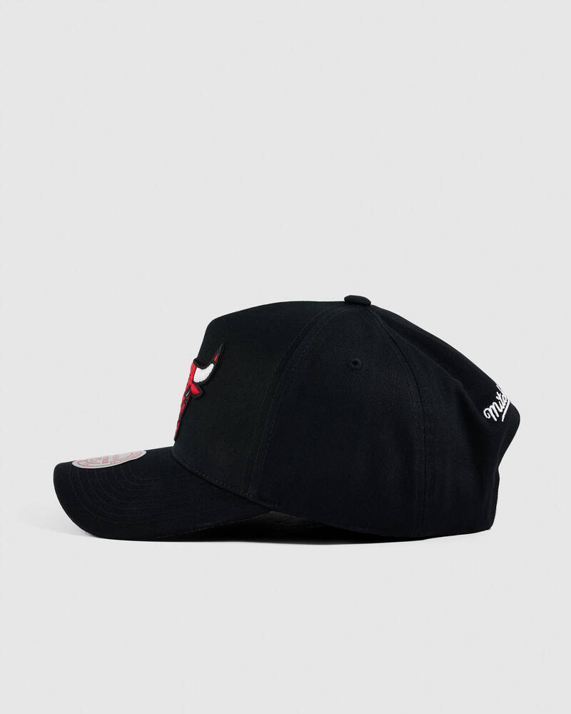 Mitchell & Ness Chicago Bulls Pro Pinch Snapback Cap for Mens