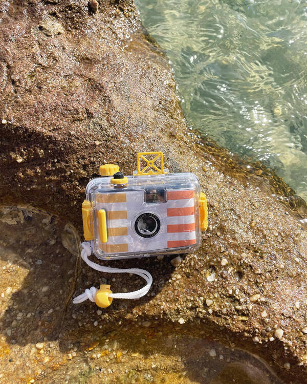 Get It Now Rio Sun Underwater Camera for Unisex
