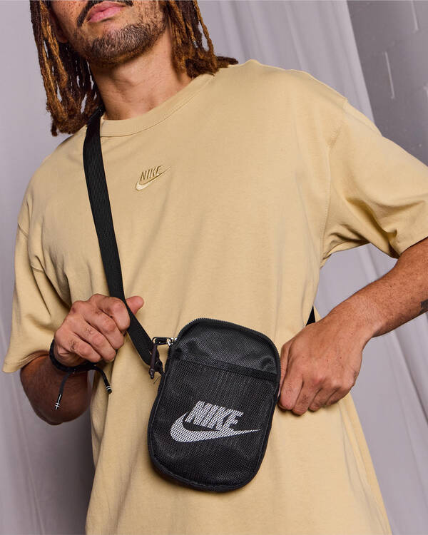 Nike Heritage Crossbody Bag for Mens