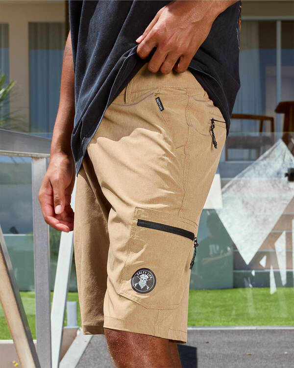 Salty Life Caster Walk Shorts for Mens