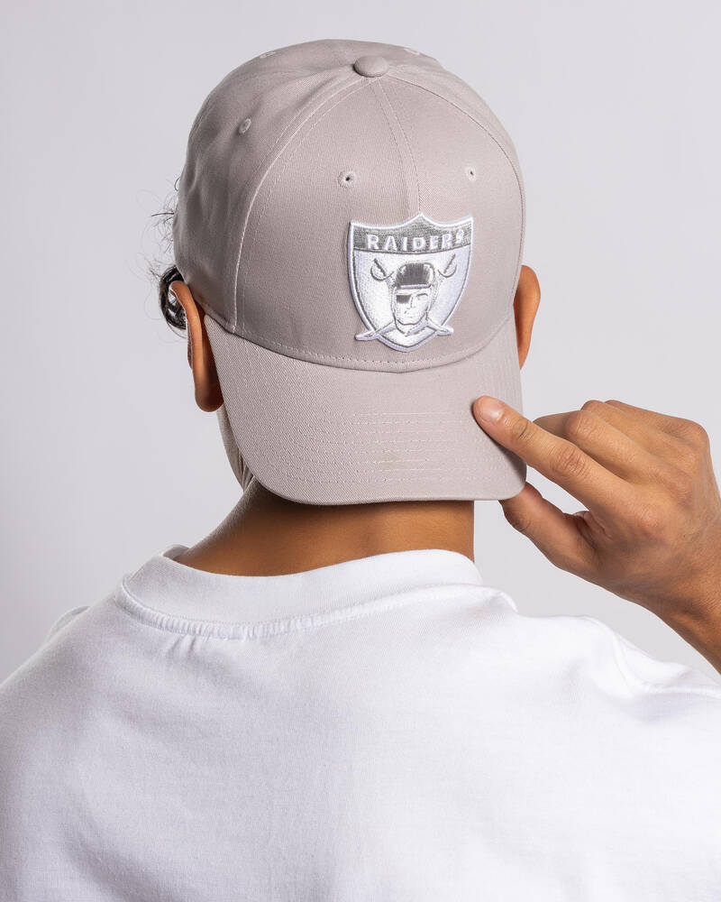 Mitchell & Ness Las Vegas Raiders Pro Crown Snapback Cap for Mens