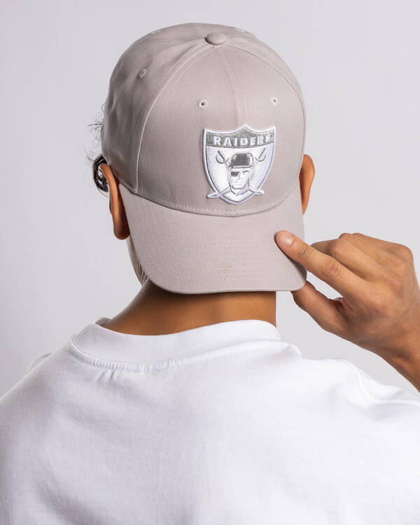 Mitchell & Ness Las Vegas Raiders Pro Crown Snapback Cap for Mens
