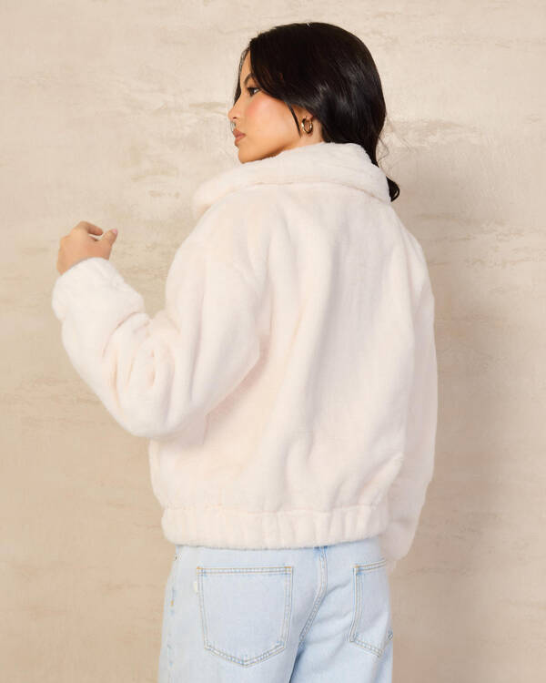 Ava And Ever Kick On Faux Fur Jacket for Womens