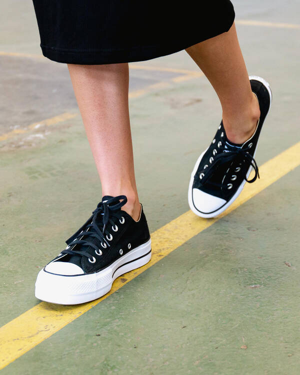 Converse Womens Chuck Taylor Platform Lo-Pro Shoes for Womens