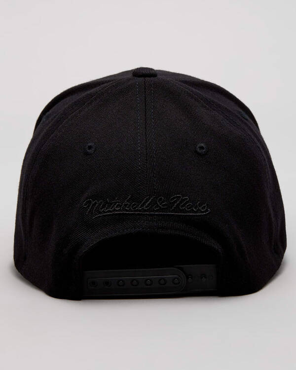 Mitchell & Ness Chicago Bulls Team Logo Snapback Cap for Mens