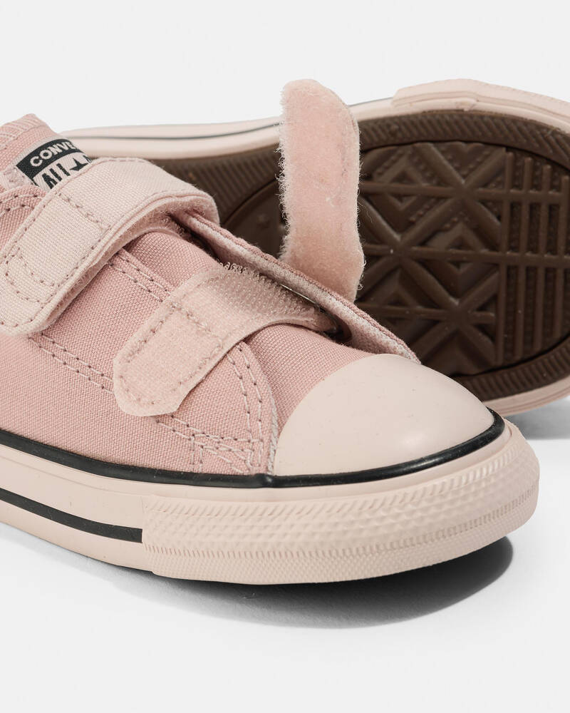 Converse Toddlers' Chuck Taylor All Star 2V Shoes for Womens