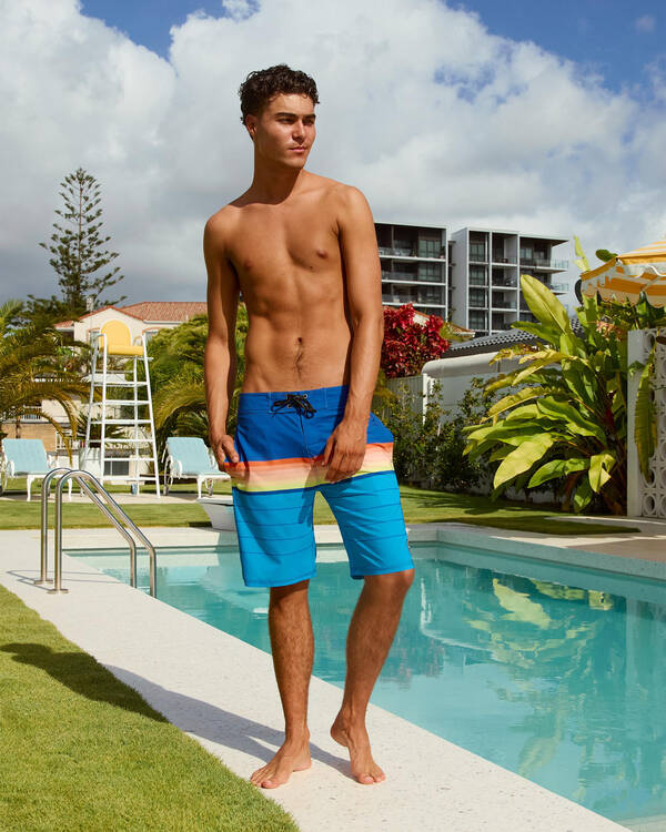 Skylark Midpoint Board Shorts for Mens