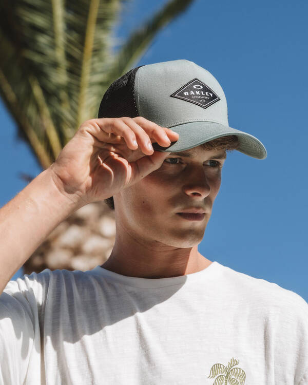 Fracture Cap