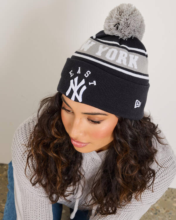 New Era New York Yankees Beanie for Womens