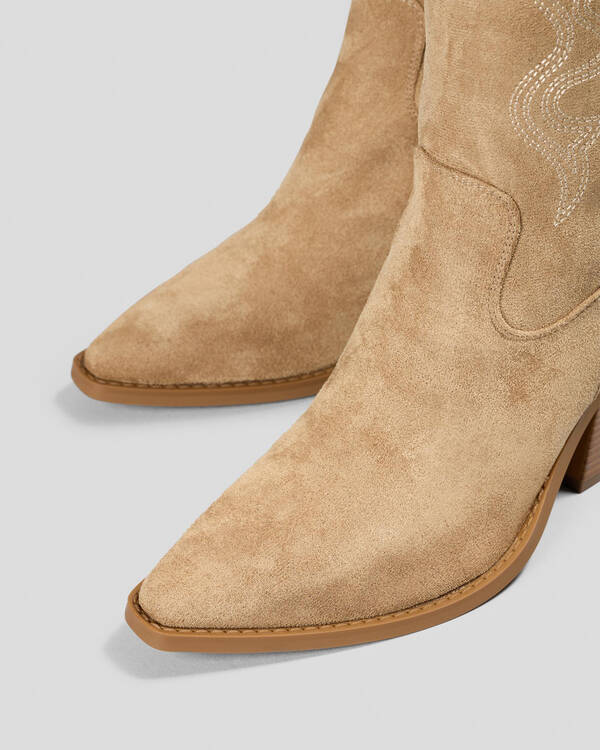 Ava And Ever Buck Boots for Womens