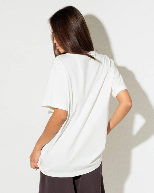 Nike Classic Boyfriend Champ T-Shirt for Womens