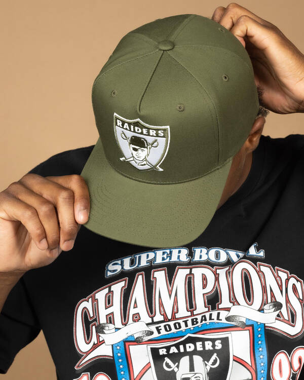 Mitchell & Ness Oakland Raiders Core Sport Snapback Cap for Mens