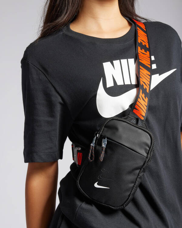 Nike Sportswear Essentials Crossbody Bag for Womens