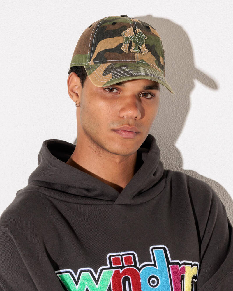 New Era Frayed Woodland Camo New York Yankees 9Twenty Cap for Mens