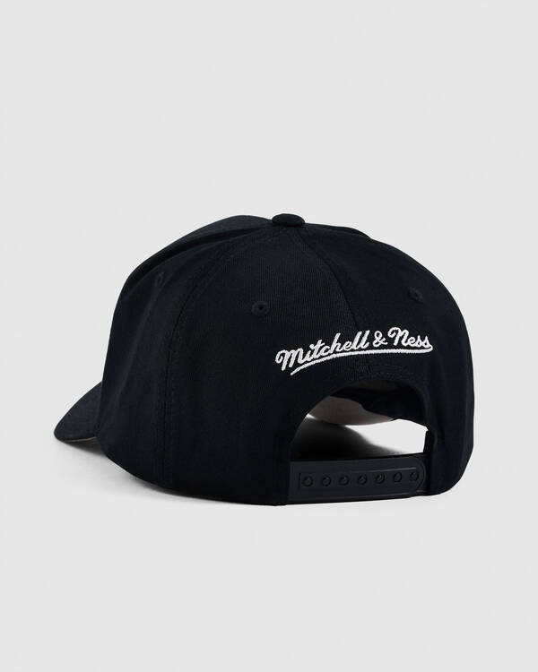 Mitchell & Ness Chicago Bulls Pro Pinch Snapback Cap for Mens
