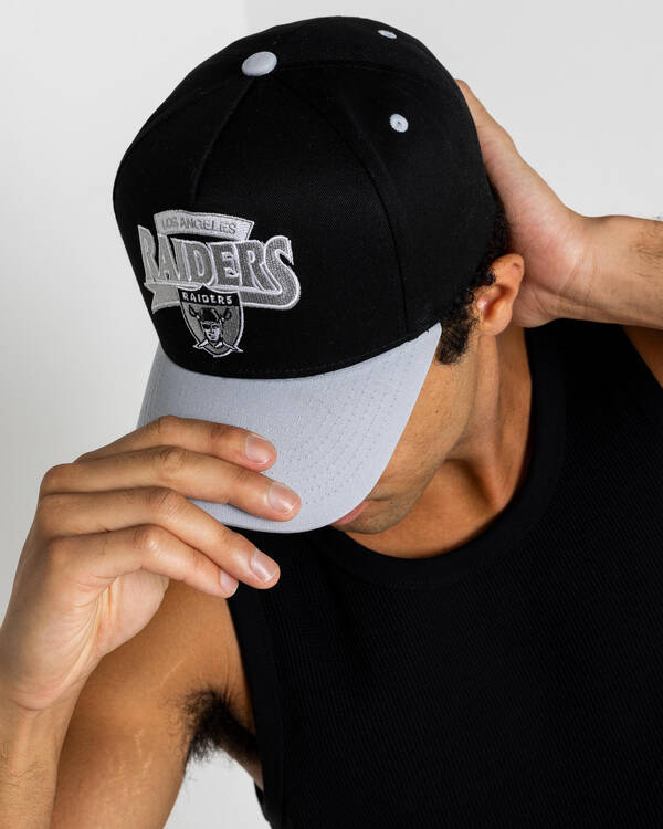 Mitchell & Ness Los Angeles Raiders Pro Pinch Snapback Cap for Mens