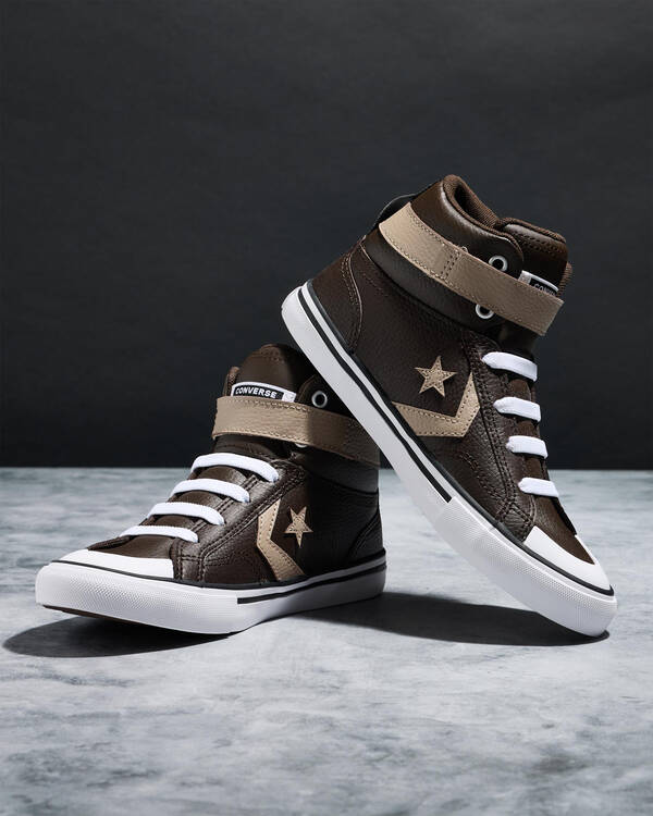 Converse Boys' Pro Blaze Strap Leather Easy On Hi-Top Shoes for Mens