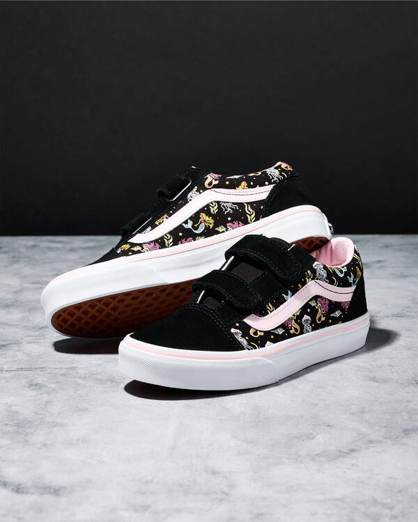 Vans Girls' Old Skool V Shoes for Womens