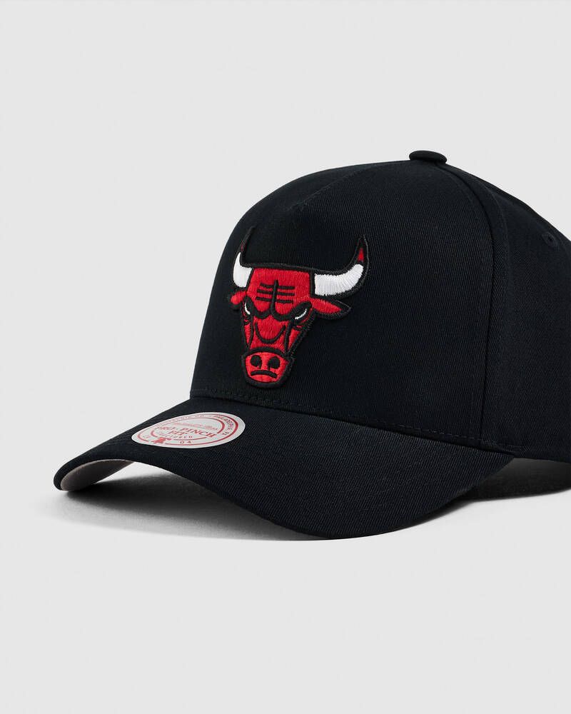 Mitchell & Ness Chicago Bulls Pro Pinch Snapback Cap for Mens