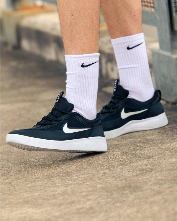 Nike Everyday Cushion Crew Socks 3 Pack for Mens