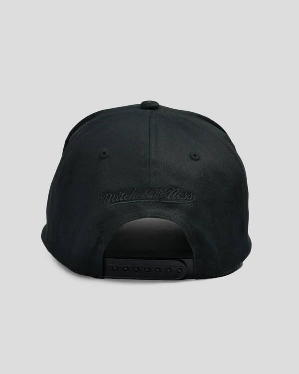 Mitchell & Ness Chicago Bulls Team Logo Snapback Cap for Mens