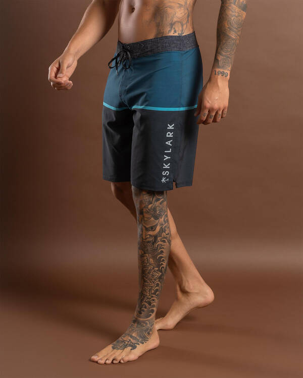 Skylark Beeline Board Shorts for Mens
