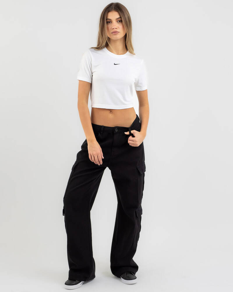 Nike Essential Slim Cropped T-Shirt for Womens