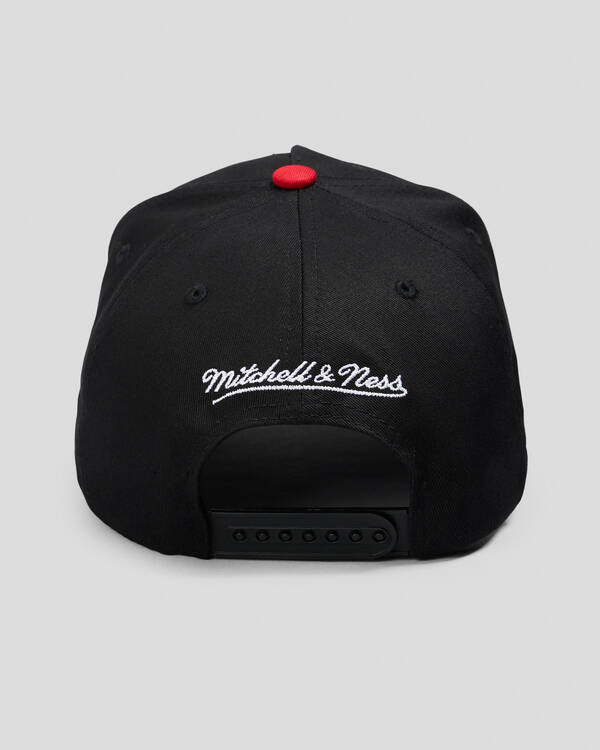 Mitchell & Ness Chicago Bulls Pro Pinch Snapback Cap for Mens