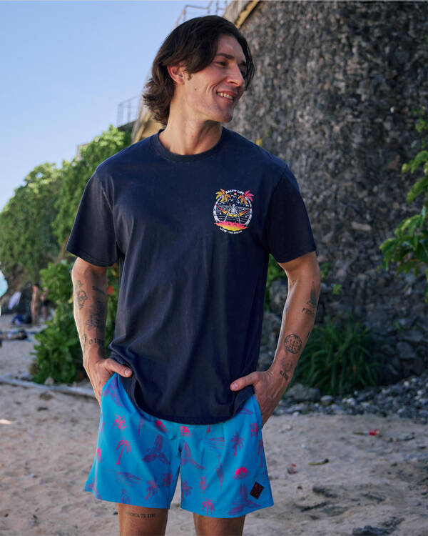 Salty Life Shipwreck T-Shirt for Mens