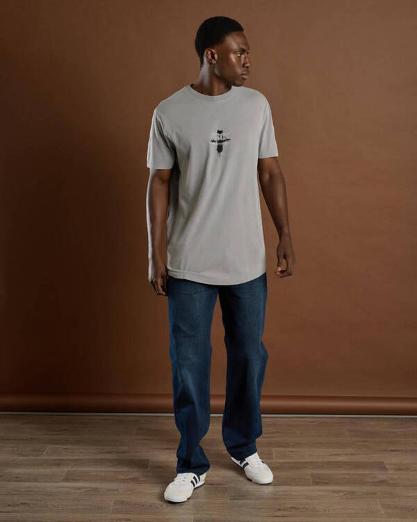Kiss Chacey Zingify Dual Curved T-Shirt for Mens