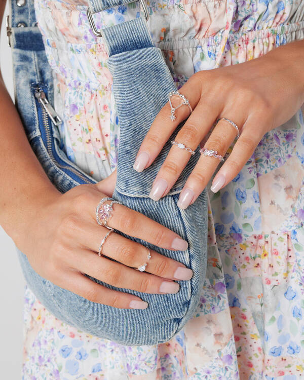 Karyn In LA Rose Ring Pack for Womens