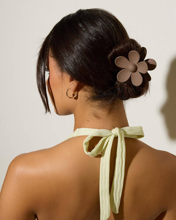 Karyn In LA Kay Flower Hair Claw Clip for Womens