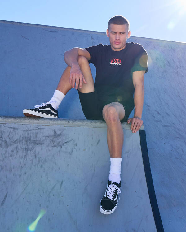 Kiss Chacey Diluted Dual Curve T-Shirt for Mens