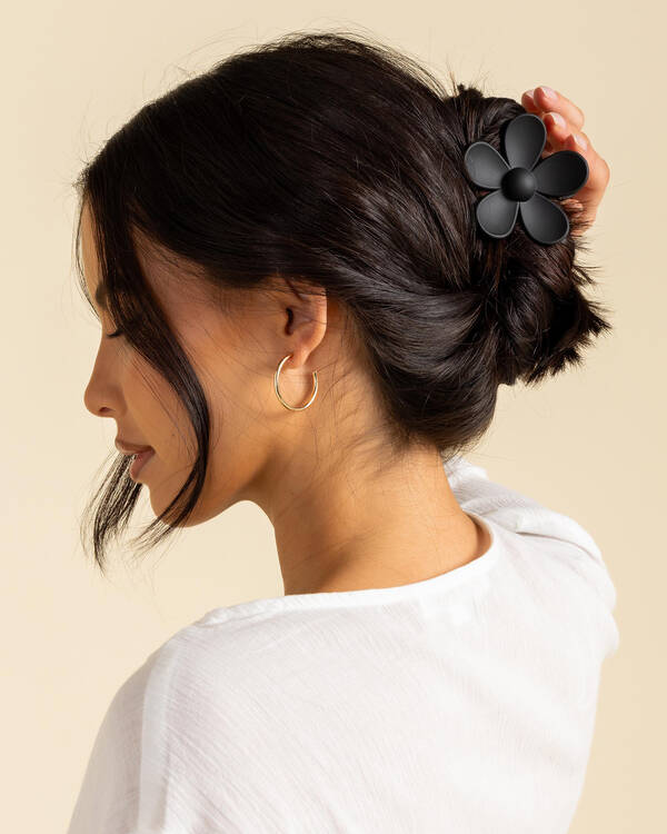 Karyn In LA Kay Flower Hair Claw Clip for Womens