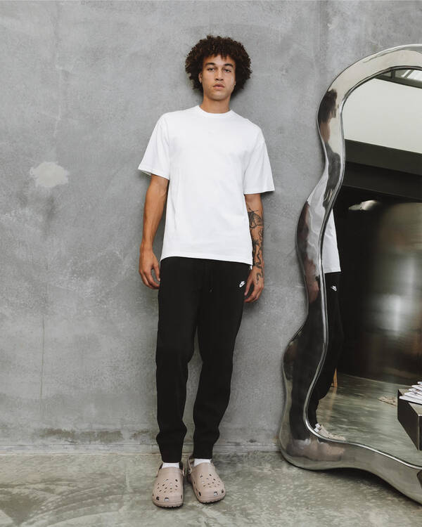 Nike Sportswear Premium Essential T-Shirt for Mens