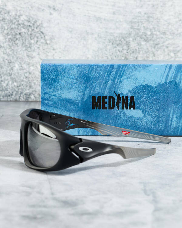 Oakley Neoforma Sunglasses for Mens